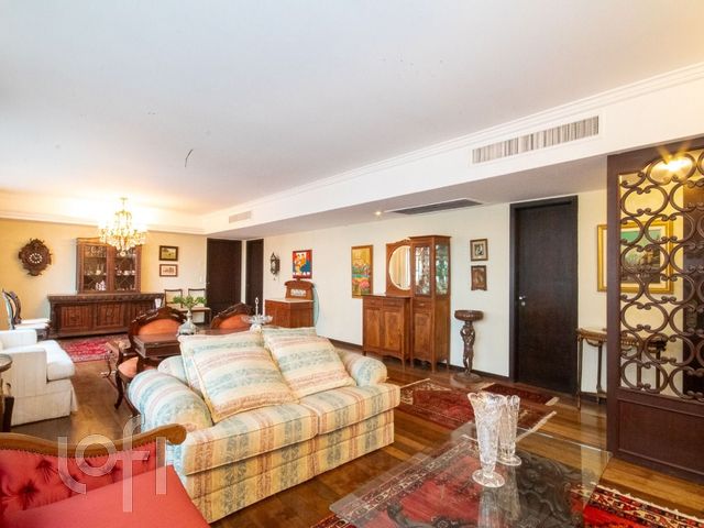 Apartamento com 154m², 3 dormitórios, 1 suíte, 2 vagas, Bela Vista em Porto Alegre