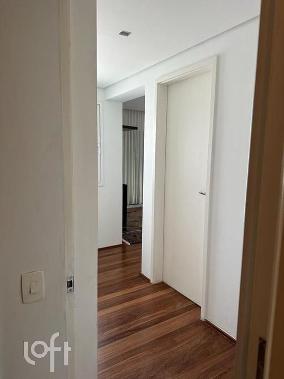 Apartamento à venda com 1 quarto, 75m² - Foto 8