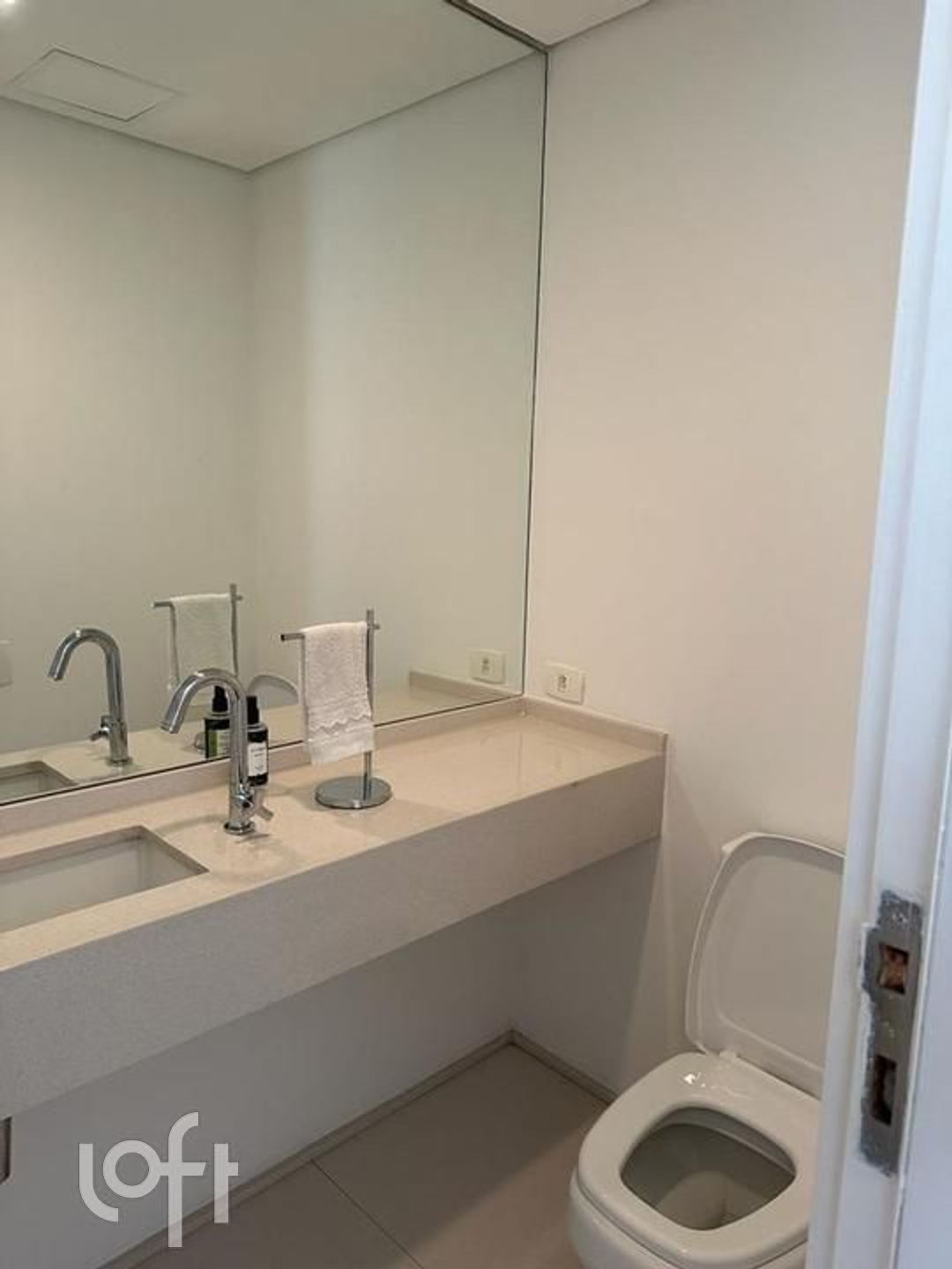 Apartamento à venda com 1 quarto, 75m² - Foto 13