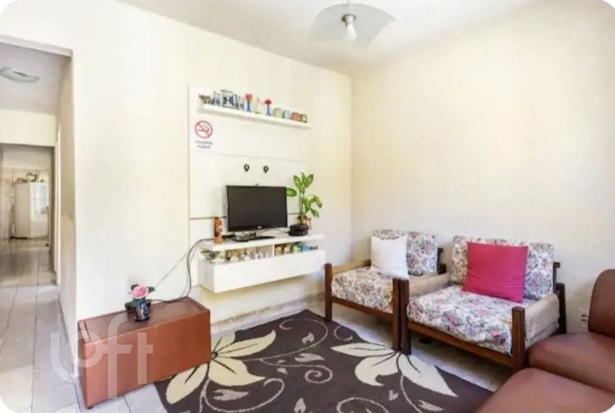 Casa à venda com 3 quartos, 110m² - Foto 2