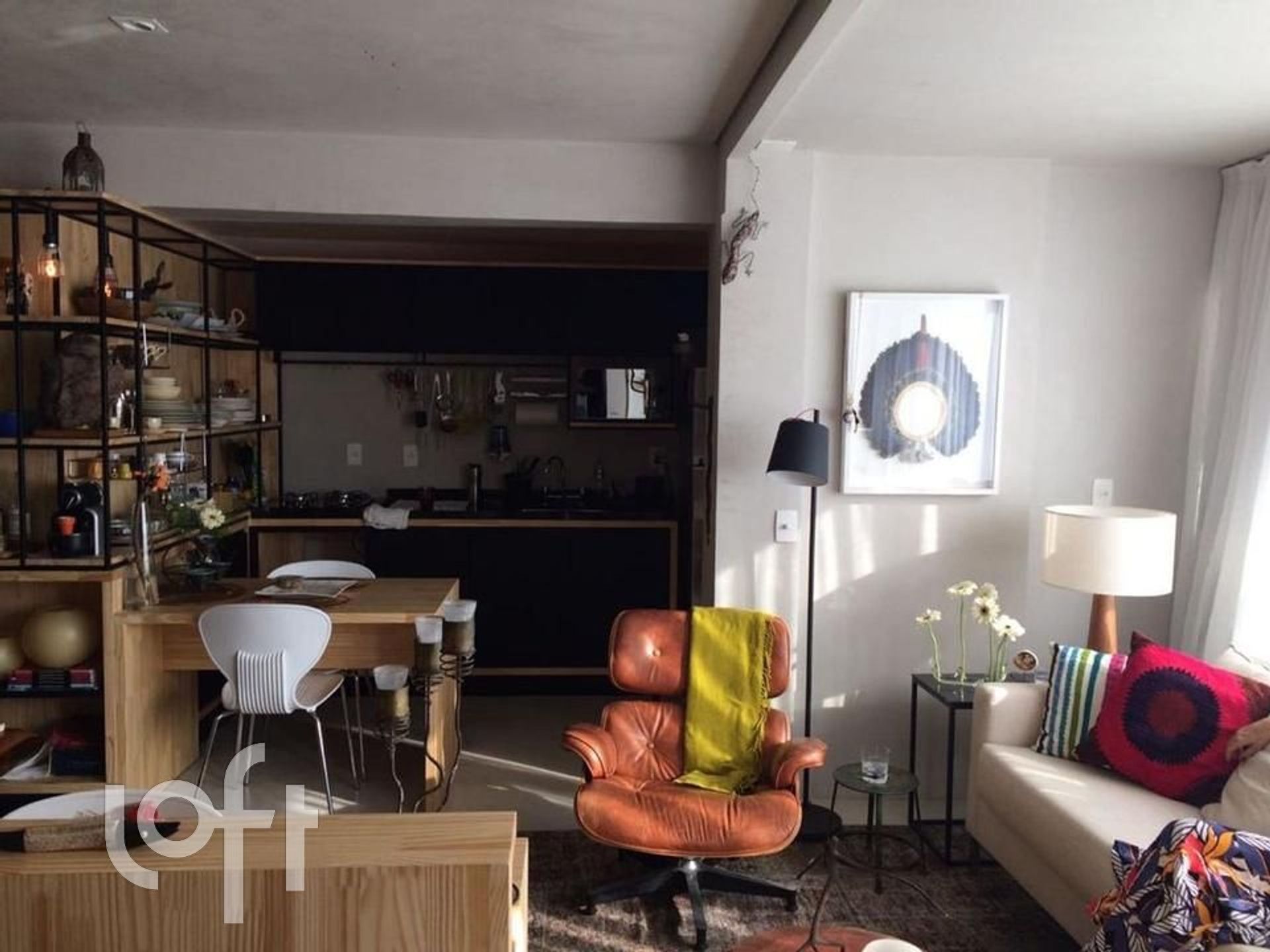 Apartamento à venda com 1 quarto, 47m² - Foto 2