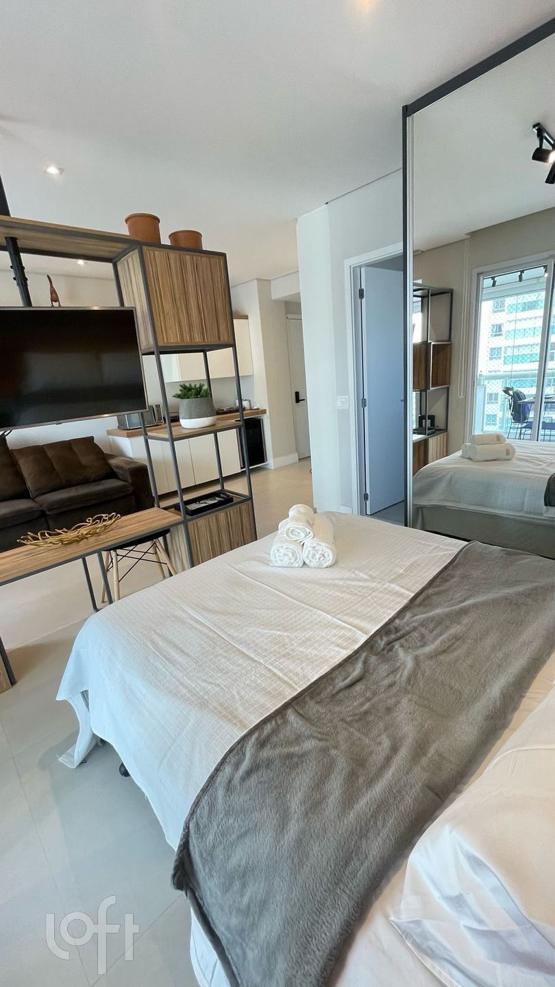 Apartamento à venda em Vila Olímpia com 43 m², 1 quarto, 1 vaga