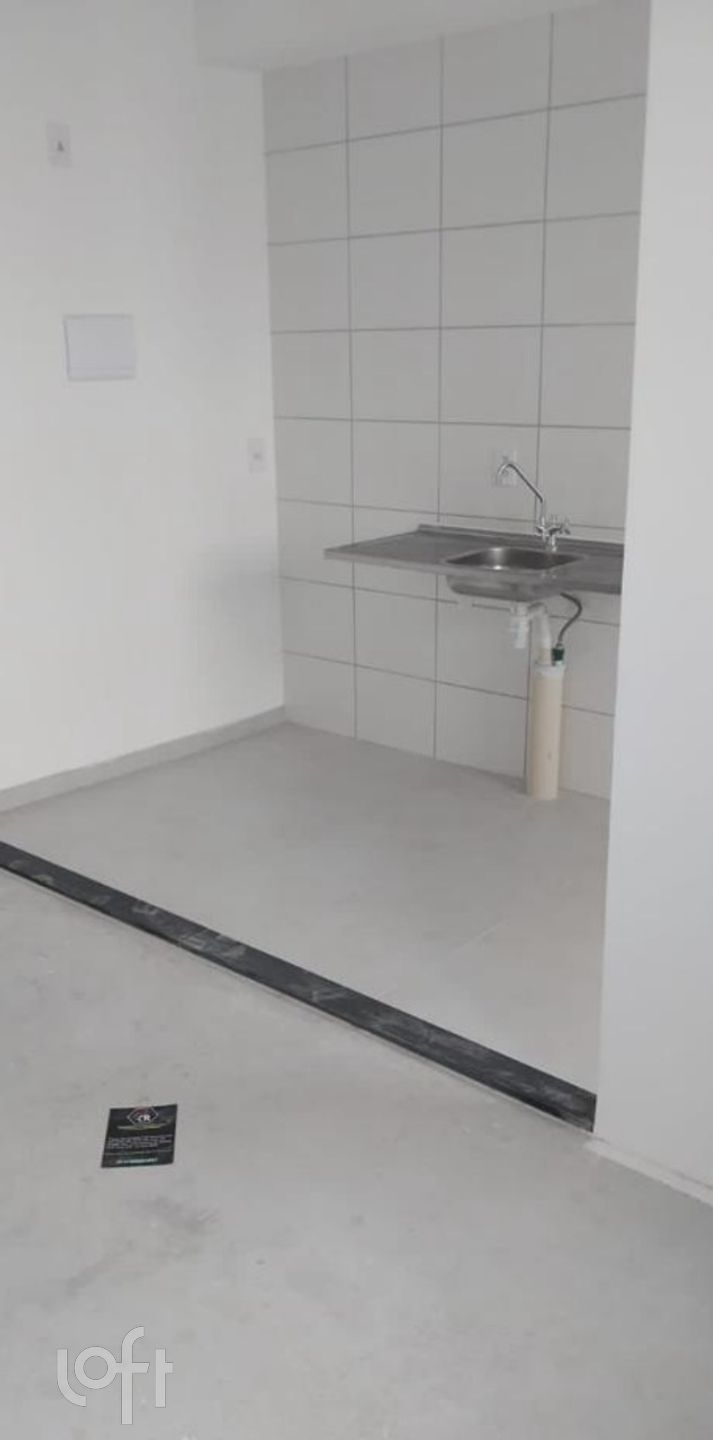 Apartamento à venda com 1 quarto, 29m² - Foto 2