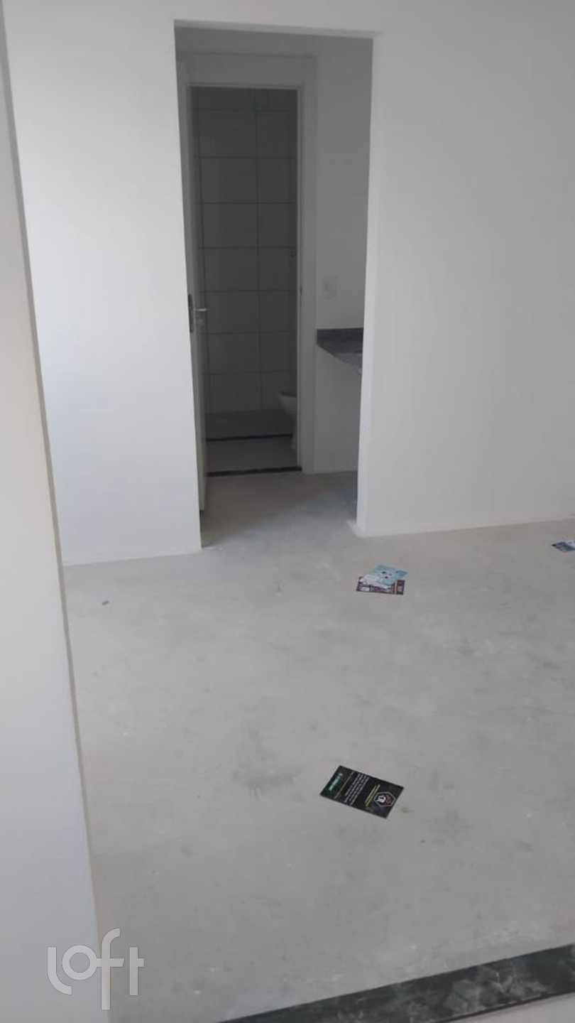 Apartamento à venda com 1 quarto, 29m² - Foto 1