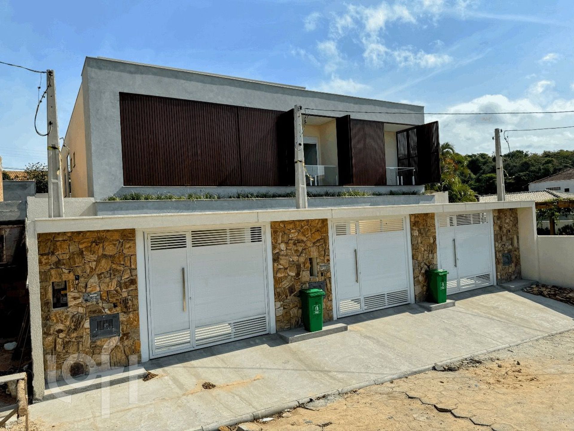 Casa Residencial com 133m², 2 quartos, 2 suítes, 1 garagem, no bairro Ingleses em Florianópolis