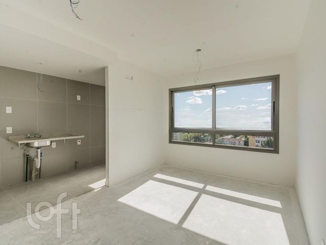 Apartamento com 75m², 3 dormitórios, 1 suíte, 2 vagas, Santana em Porto Alegre