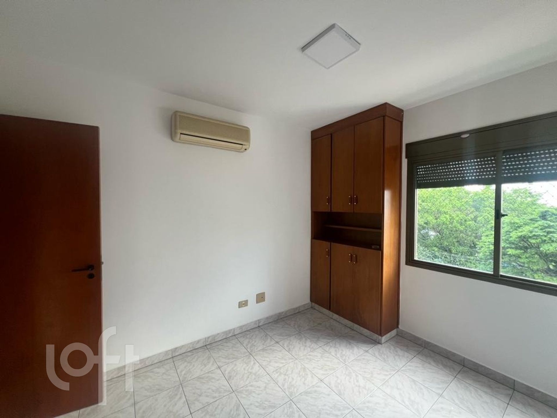 Apartamento à venda com 4 quartos, 173m² - Foto 9