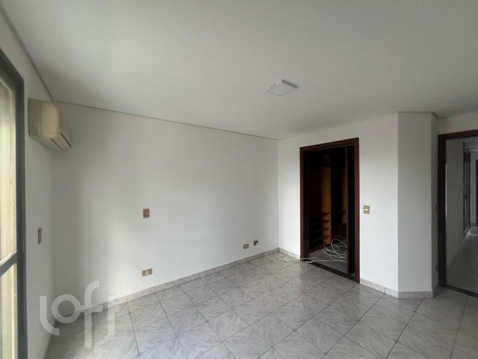 Apartamento à venda com 4 quartos, 173m² - Foto 25