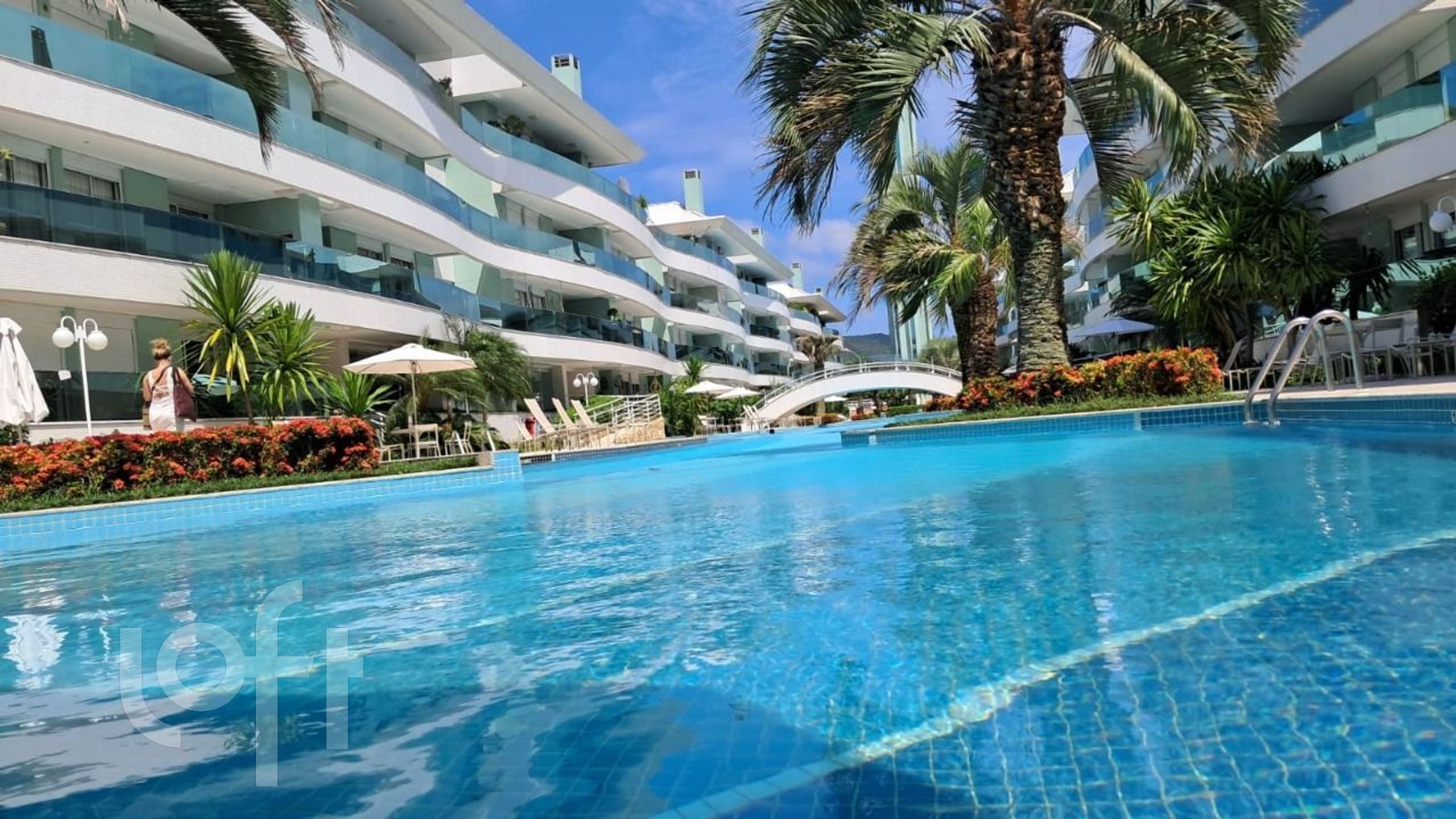 Apartamento à venda em Cachoeira do bom Jesus com 128 m², 3 quartos, 3 suítes, 2 vagas