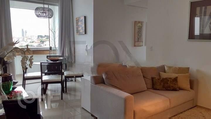 Apartamento à venda com 3 quartos, 77m² - Foto 13