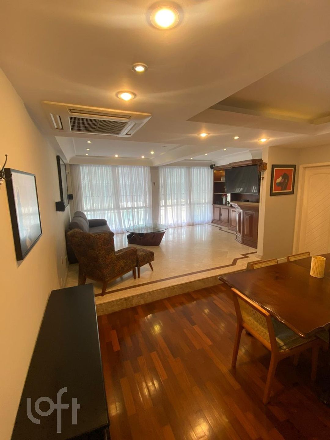 Apartamento à venda com 4 quartos, 134m² - Foto 1