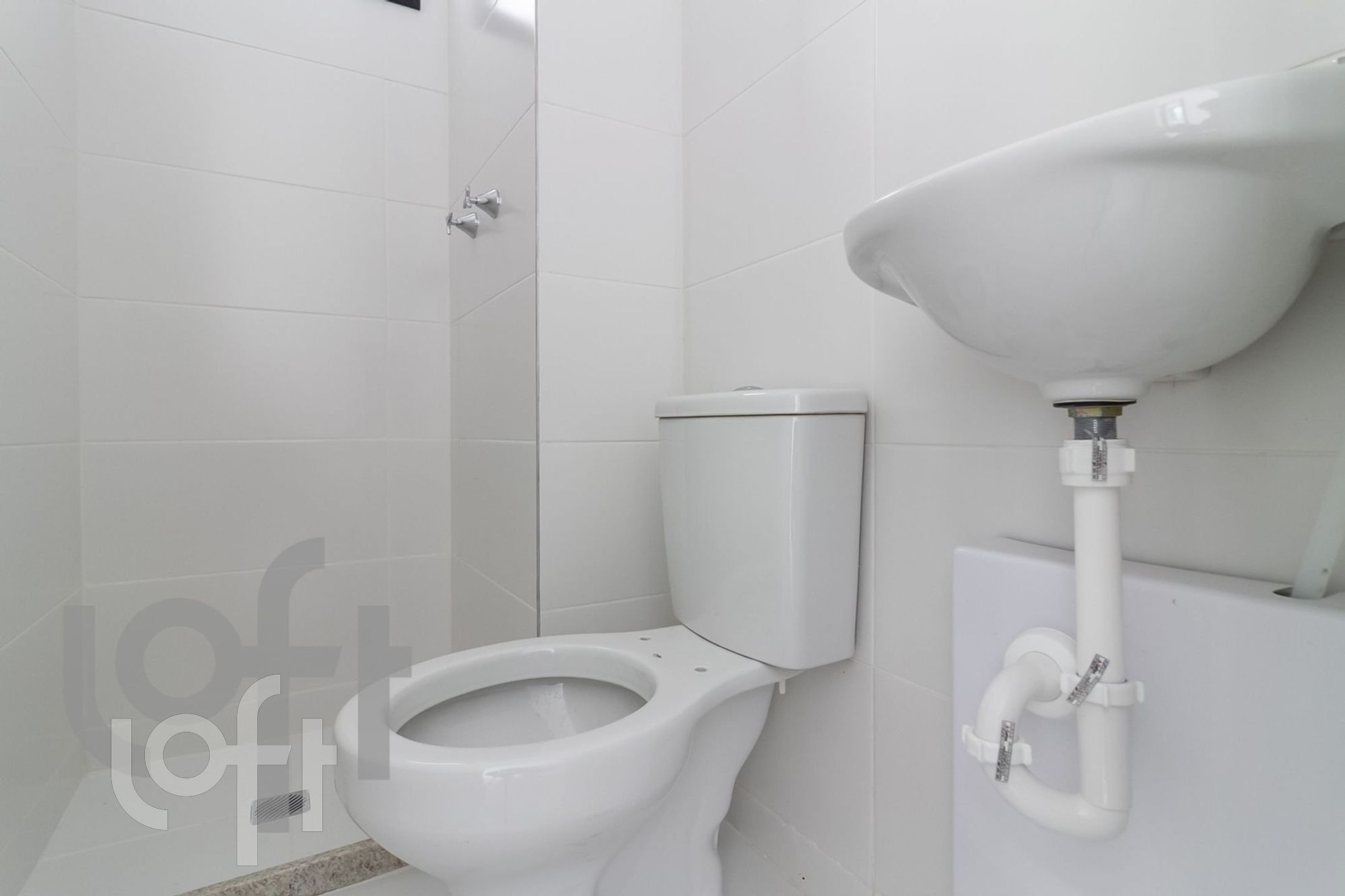 Apartamento à venda com 3 quartos, 133m² - Foto 19