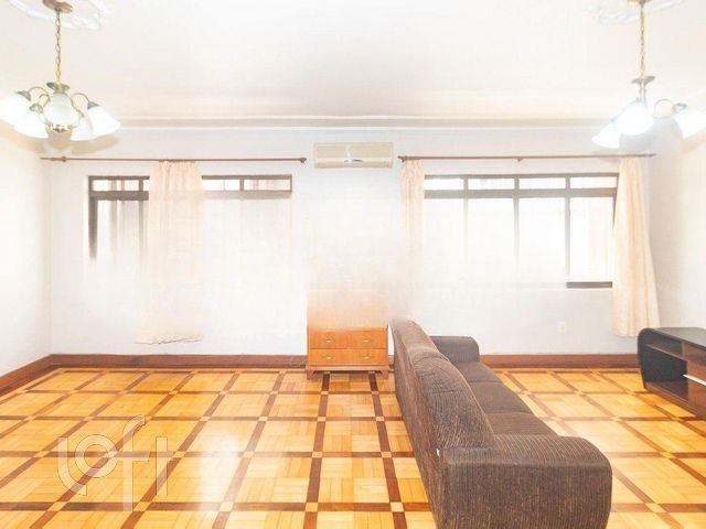 Apartamento com 96m², 3 dormitórios, Farroupilha em Porto Alegre