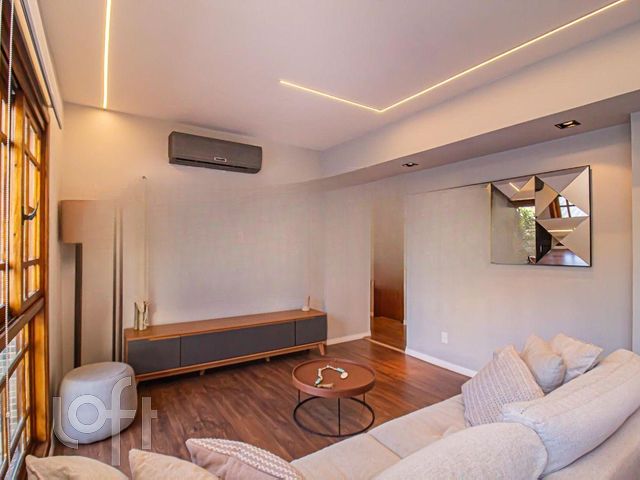 Apartamento com 110m², 2 dormitórios, 1 suíte, 2 vagas, Bela Vista em Porto Alegre