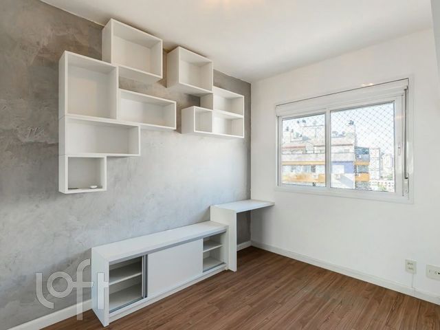 Apartamento com 83m², 3 dormitórios, 1 suíte, 2 vagas, Santana em Porto Alegre