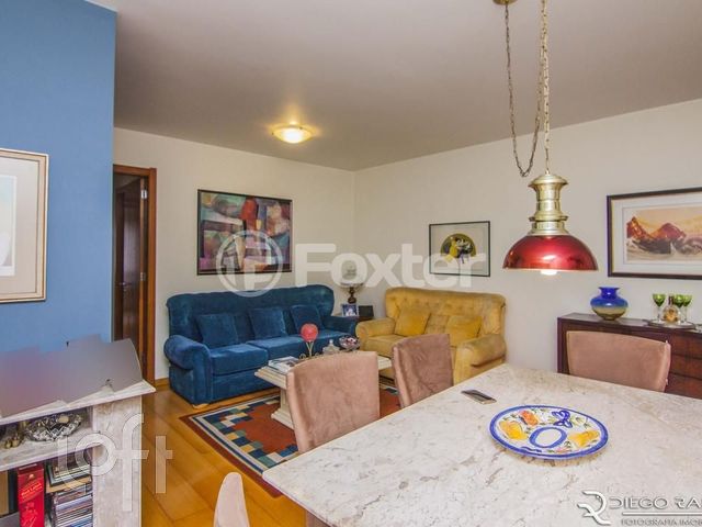 Apartamento com 91m², 3 dormitórios, 1 suíte, 1 vaga, Menino Deus em Porto Alegre