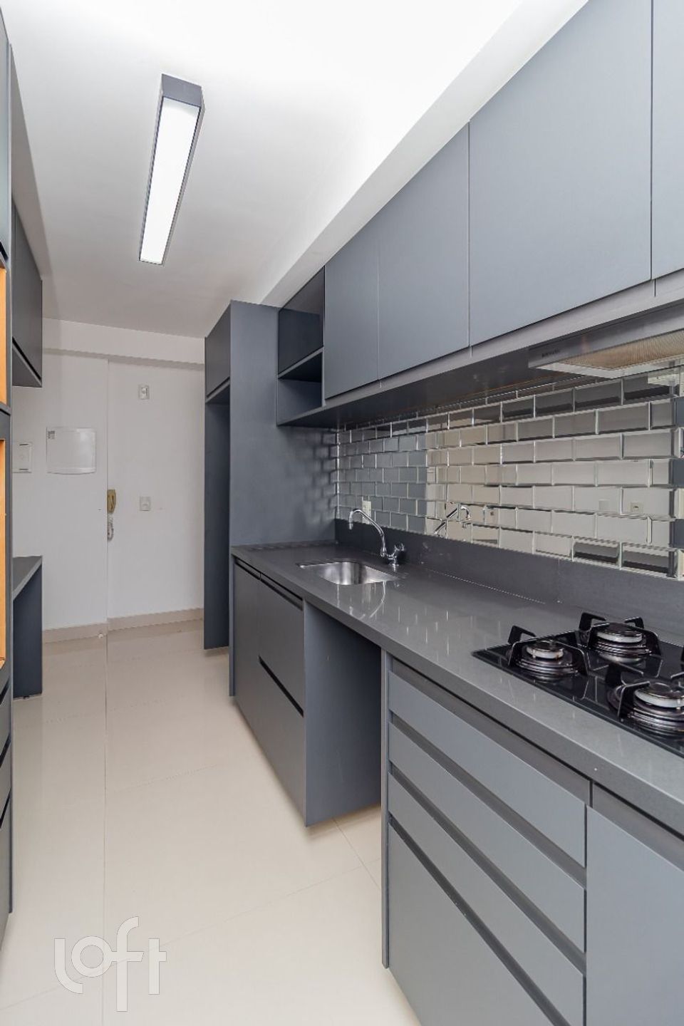 Apartamento à venda com 3 quartos, 125m² - Foto 13