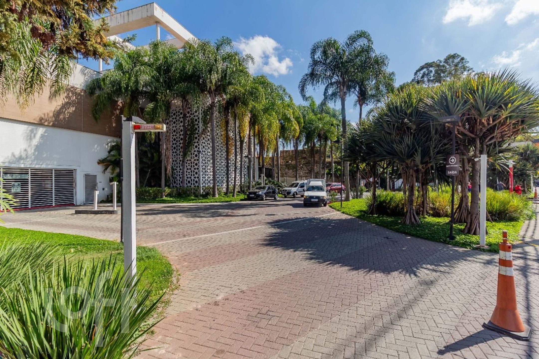 Apartamento à venda com 3 quartos, 125m² - Foto 26