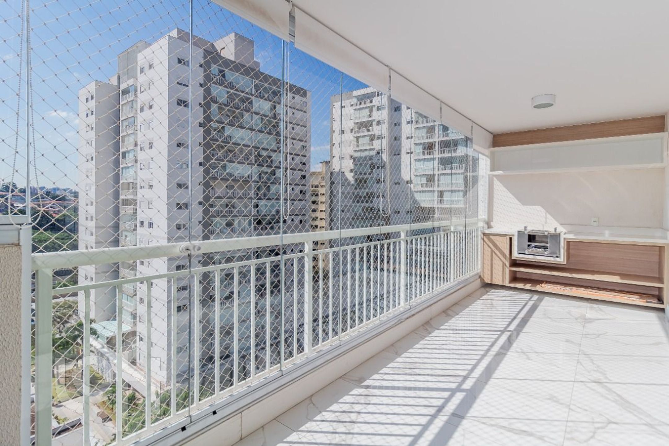 Apartamento à venda com 3 quartos, 125m² - Foto 8