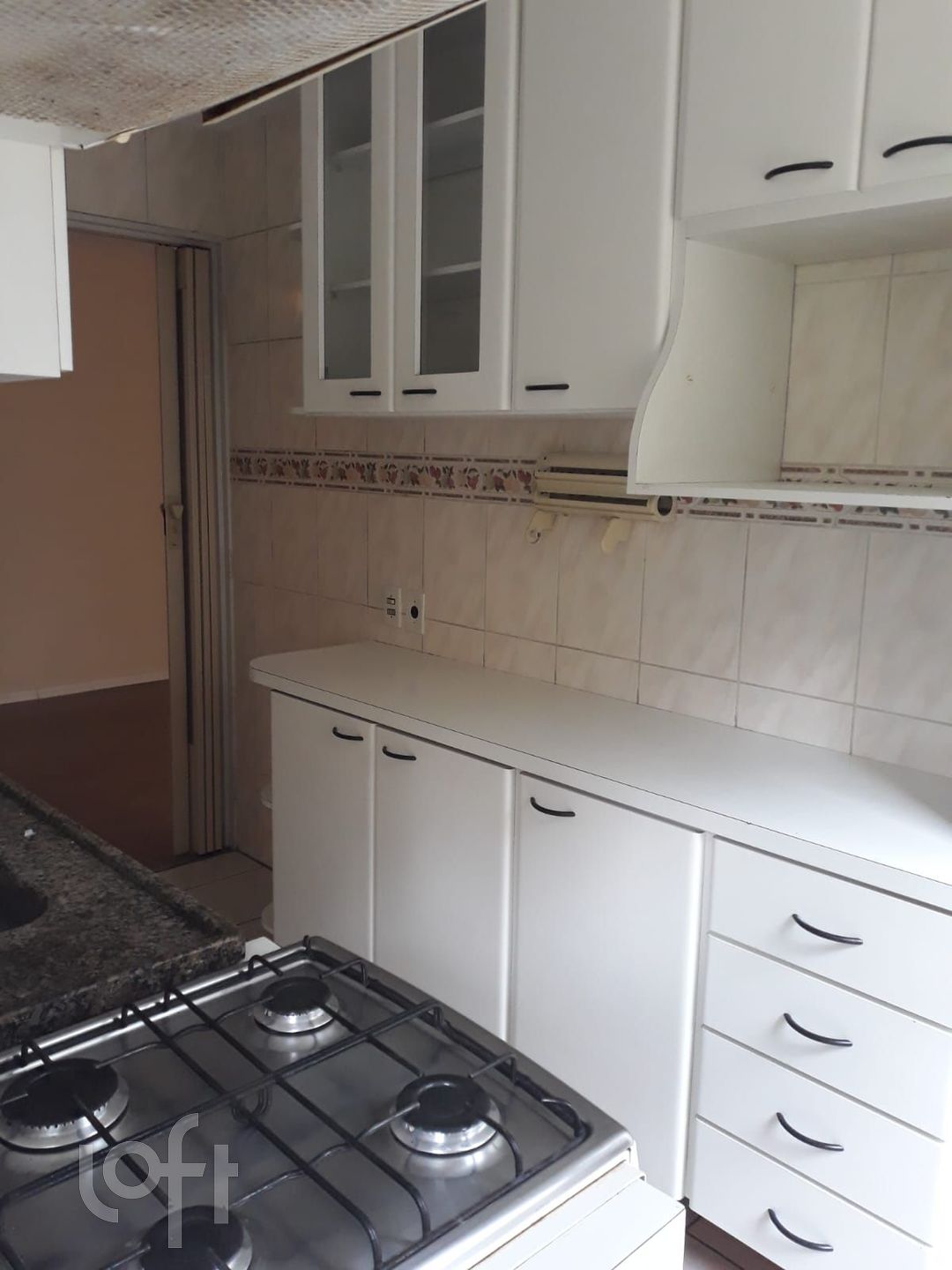 Apartamento à venda com 1 quarto, 61m² - Foto 4