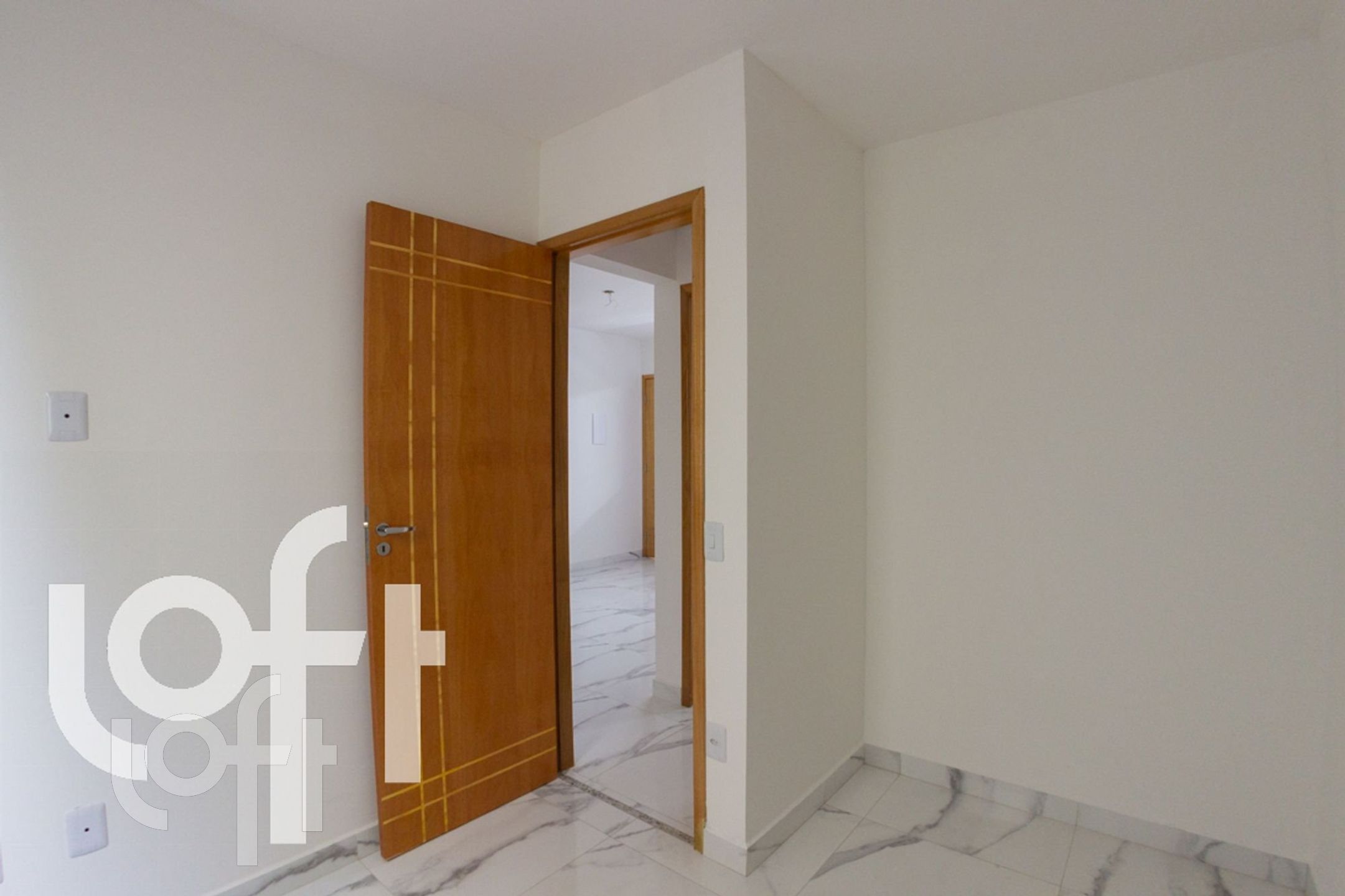 Apartamento à venda com 2 quartos, 43m² - Foto 4