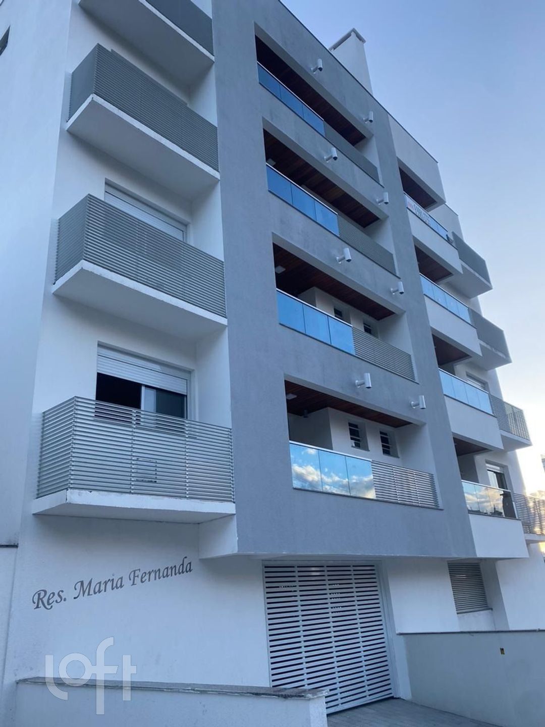 Apartamento à venda em Itacorubi com 52 m², 1 quarto, 1 vaga
