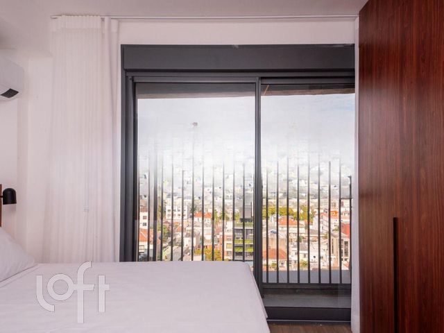 Apartamento com 28m², 1 dormitório, Rio Branco em Porto Alegre