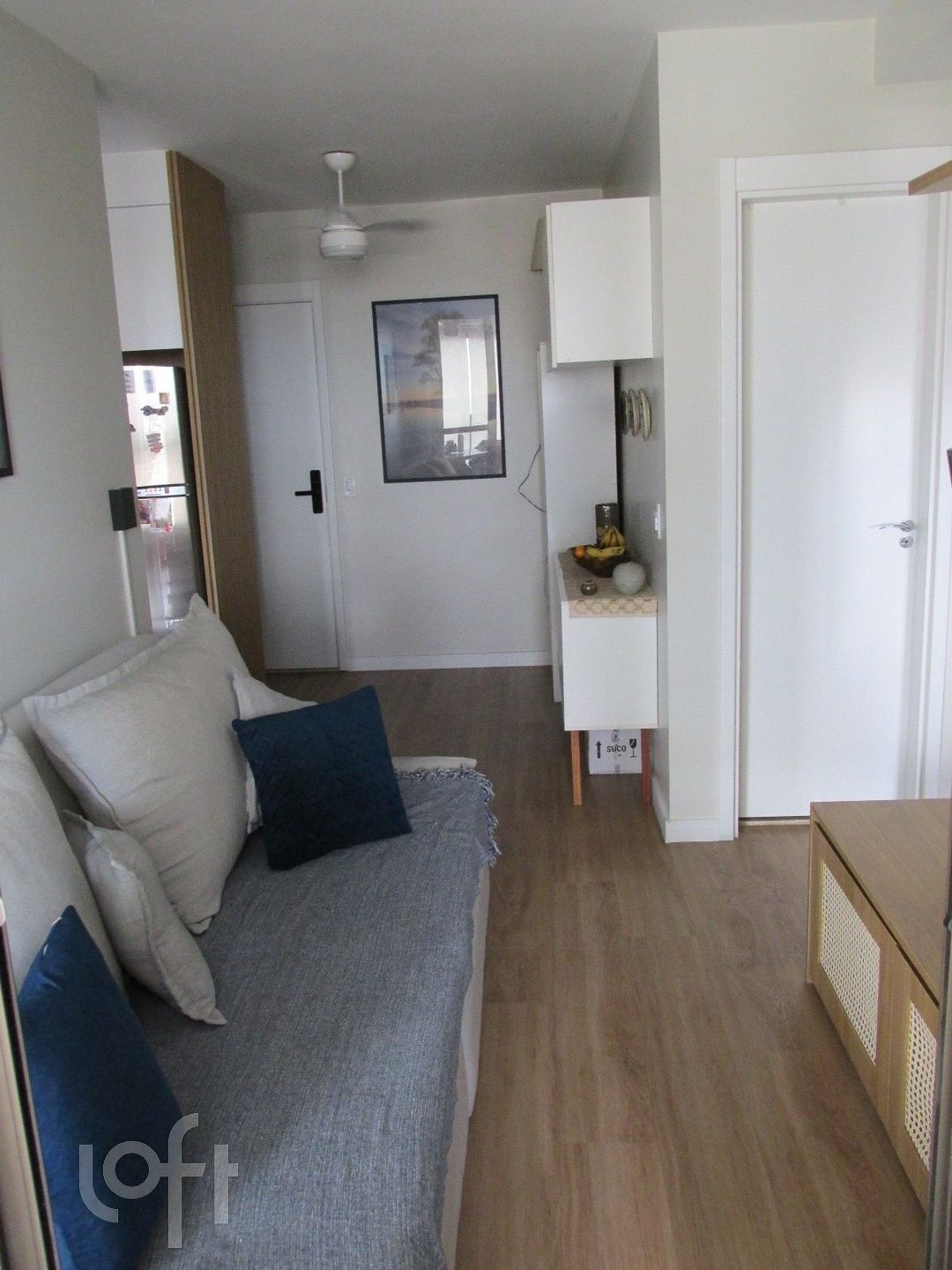 Apartamento à venda com 2 quartos, 67m² - Foto 2