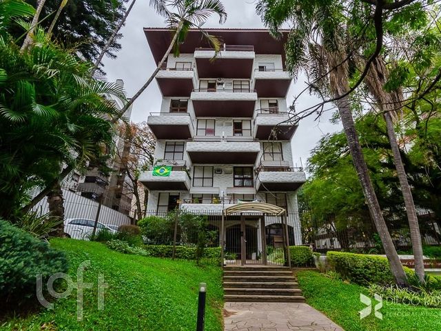 Apartamento com 120m², 3 dormitórios, 1 suíte, 2 vagas, Bela Vista em Porto Alegre