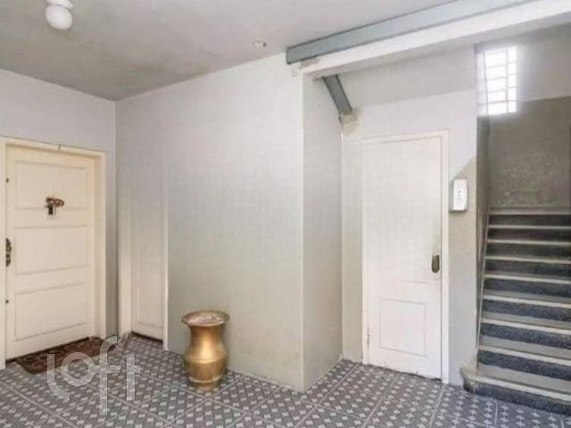 Apartamento com 93m², 2 dormitórios, 1 suíte, Petrópolis em Porto Alegre