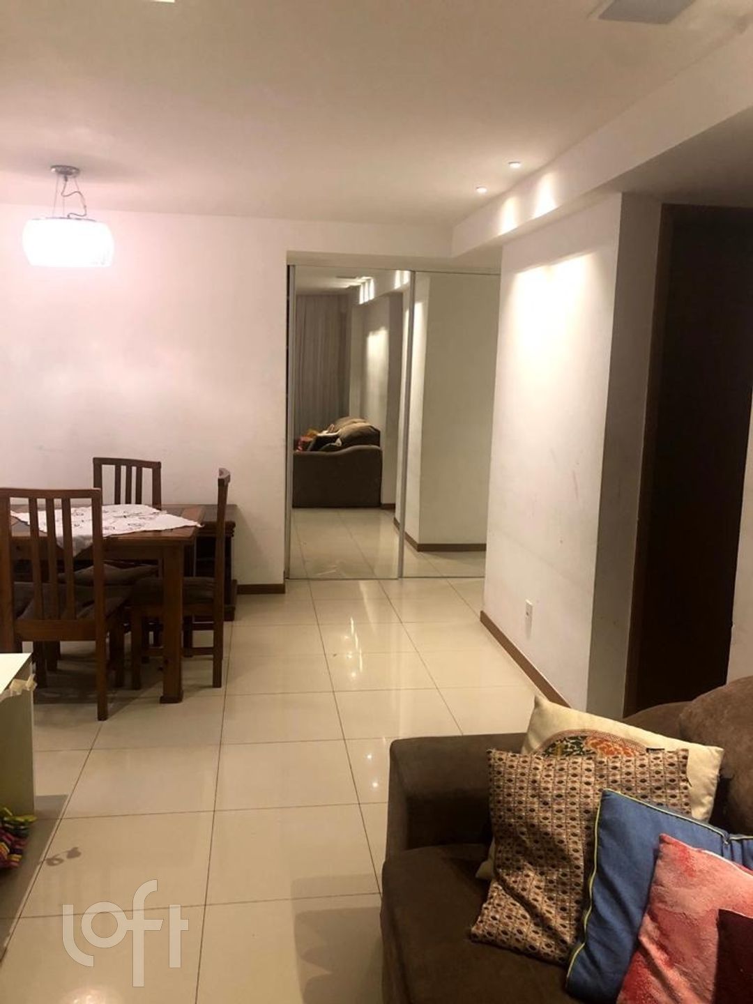 Apartamento à venda com 3 quartos, 96m² - Foto 4