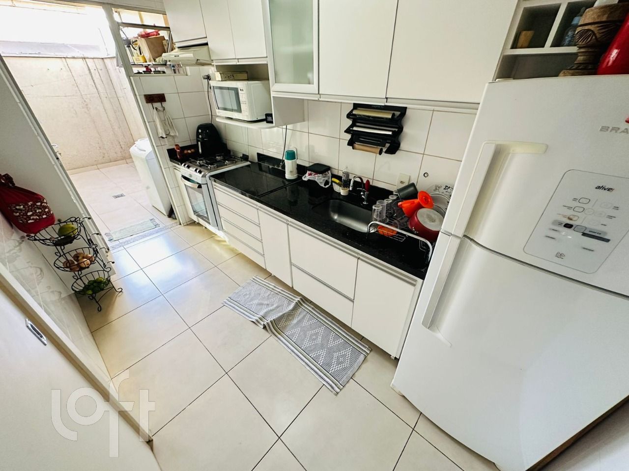 Apartamento à venda com 2 quartos, 65m² - Foto 13