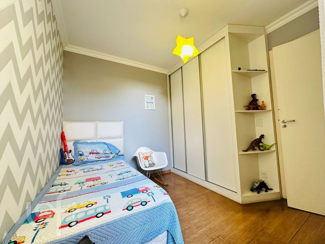 Apartamento à venda com 2 quartos, 65m² - Foto 9