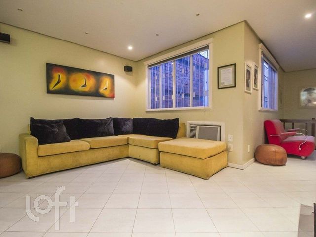 Apartamento com 94m², 3 dormitórios, 1 suíte, Petrópolis em Porto Alegre