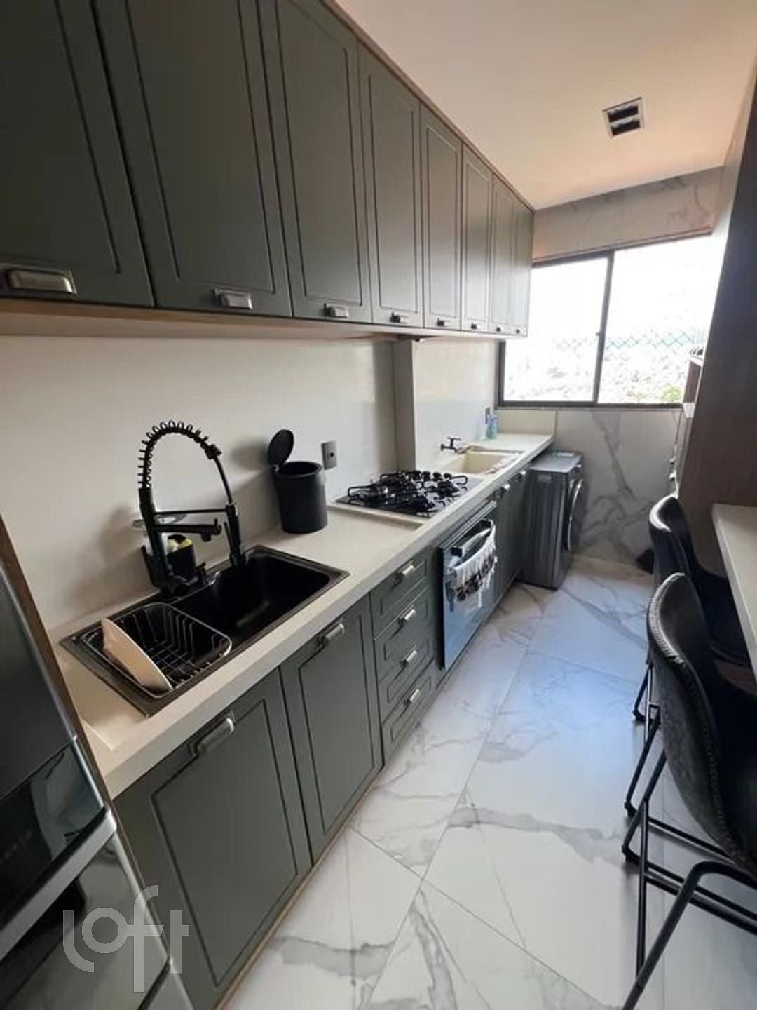 Apartamento à venda com 3 quartos, 120m² - Foto 10