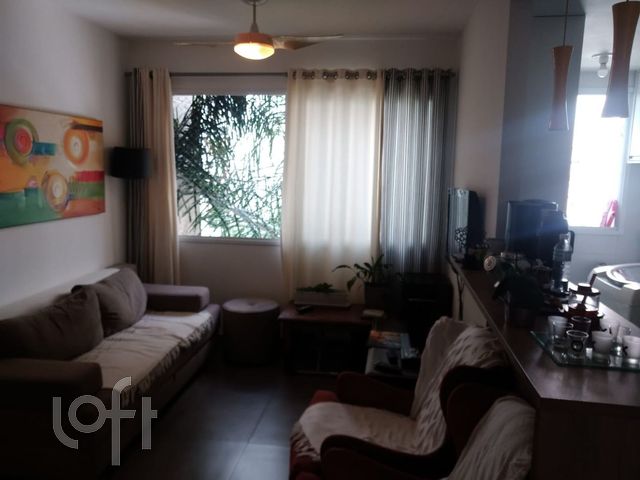 Apartamento com 65m², 3 dormitórios, 1 suíte, 1 vaga, Vila Ipiranga em Porto Alegre