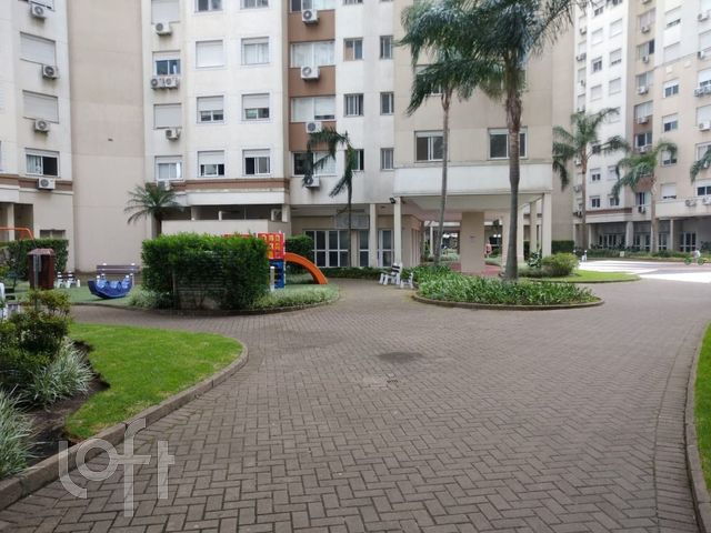 Apartamento com 65m², 3 dormitórios, 1 suíte, 1 vaga, Vila Ipiranga em Porto Alegre