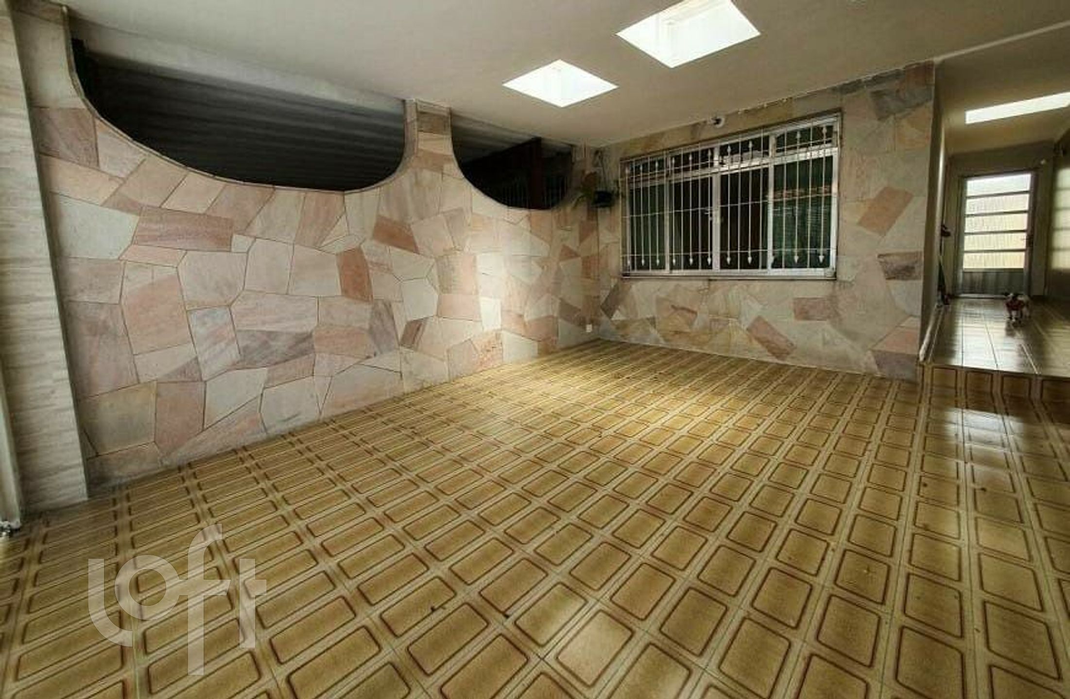 Casa à venda com 3 quartos, 250m² - Foto 15