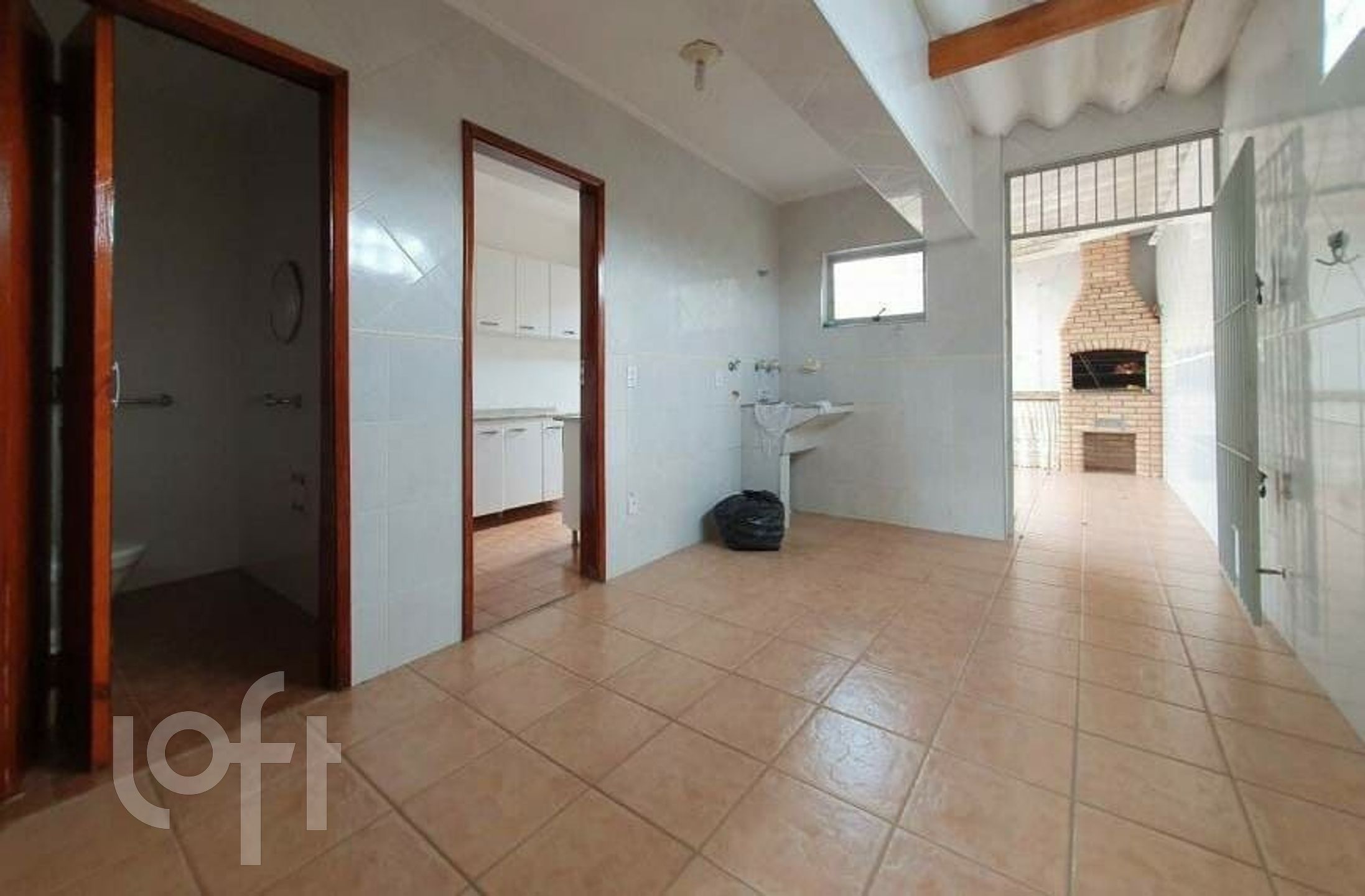 Casa à venda com 3 quartos, 250m² - Foto 9