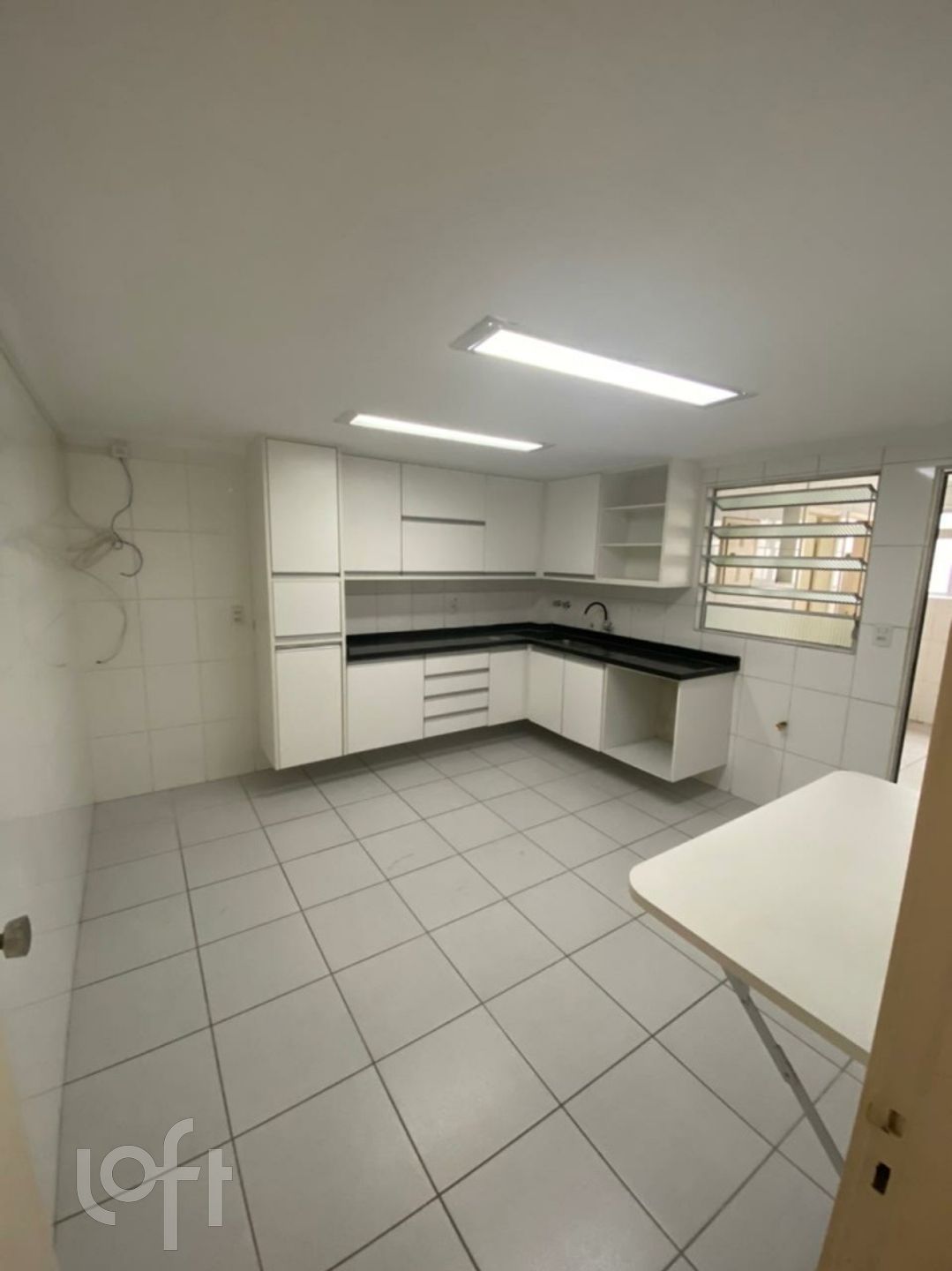 Apartamento à venda com 3 quartos, 167m² - Foto 14