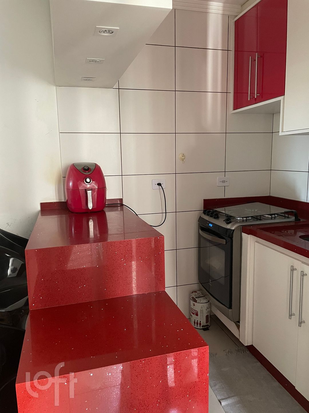 Apartamento à venda com 1 quarto, 30m² - Foto 6