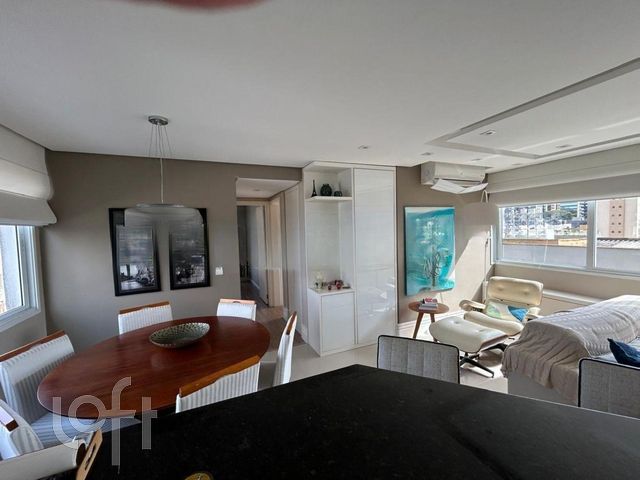 Apartamento com 70m², 2 dormitórios, 1 suíte, 2 vagas, Auxiliadora em Porto Alegre