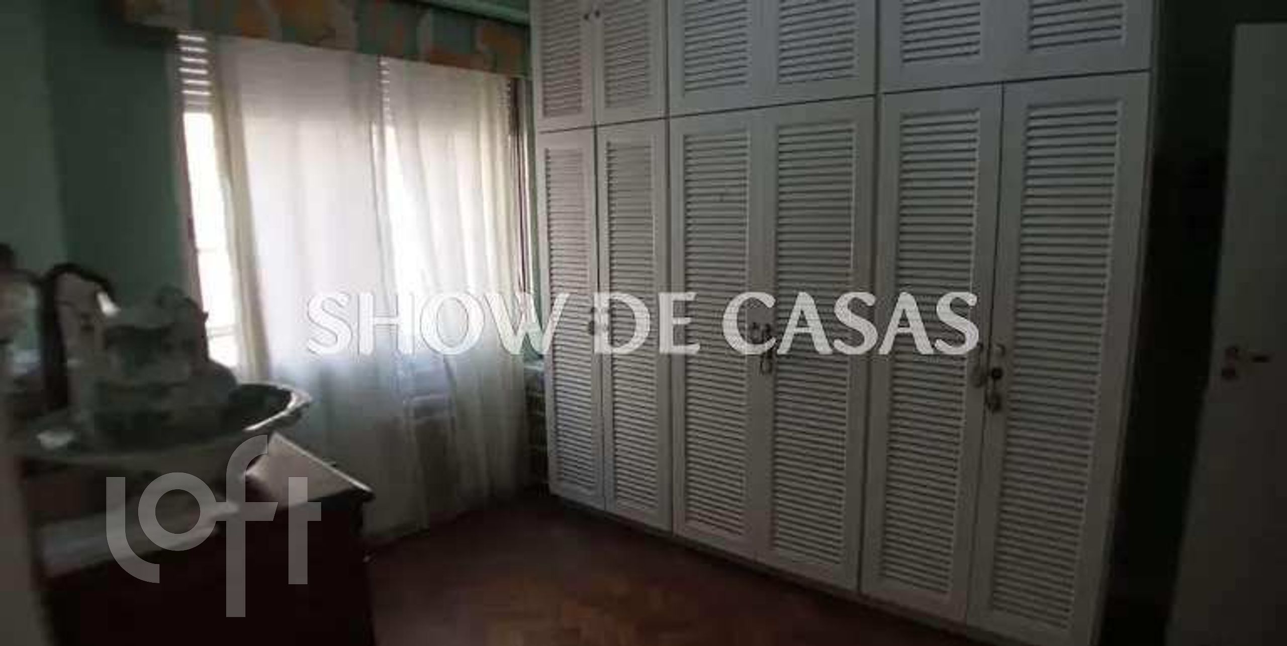 Apartamento à venda com 3 quartos, 240m² - Foto 17