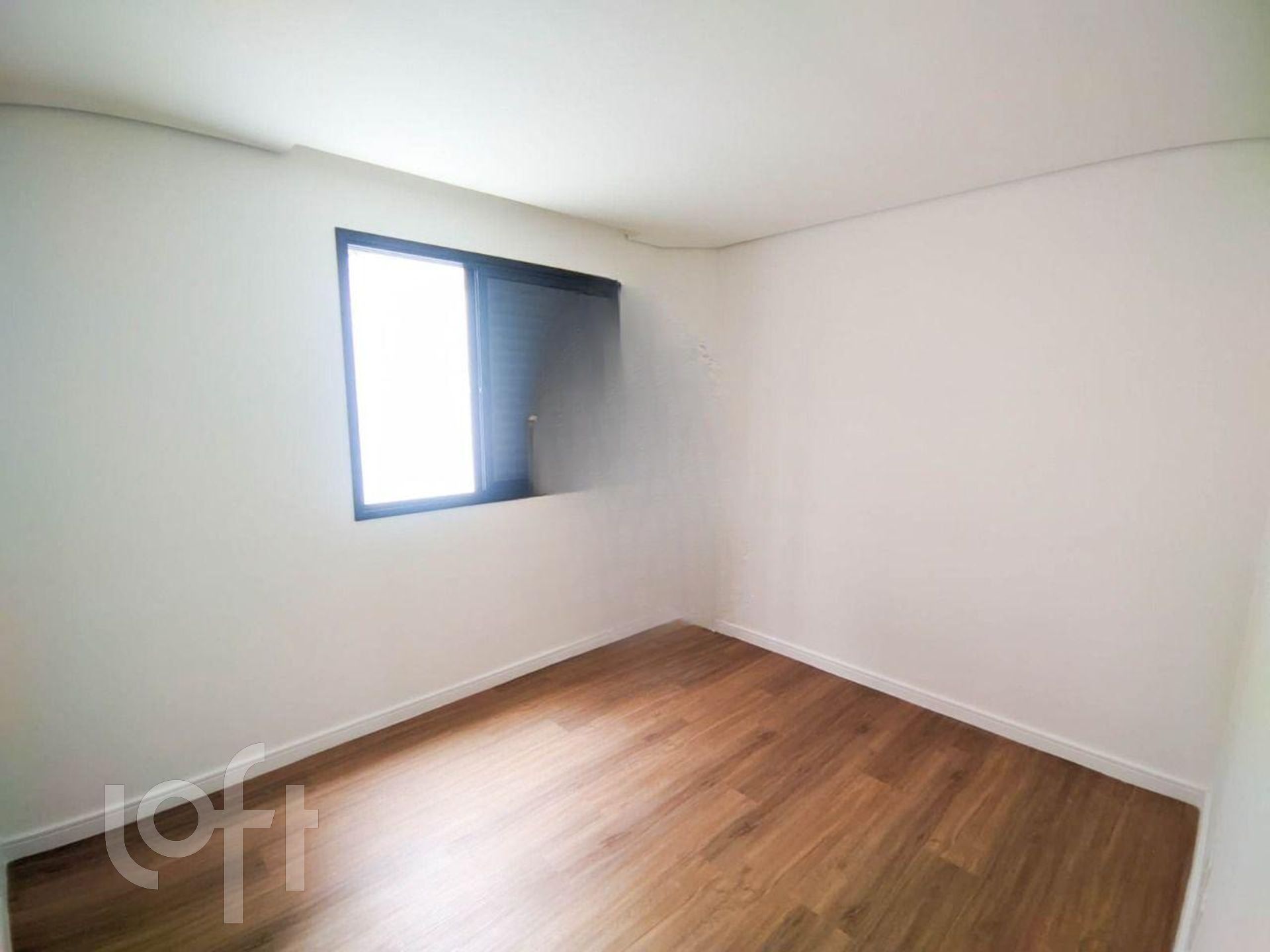 Apartamento à venda com 3 quartos, 161m² - Foto 4