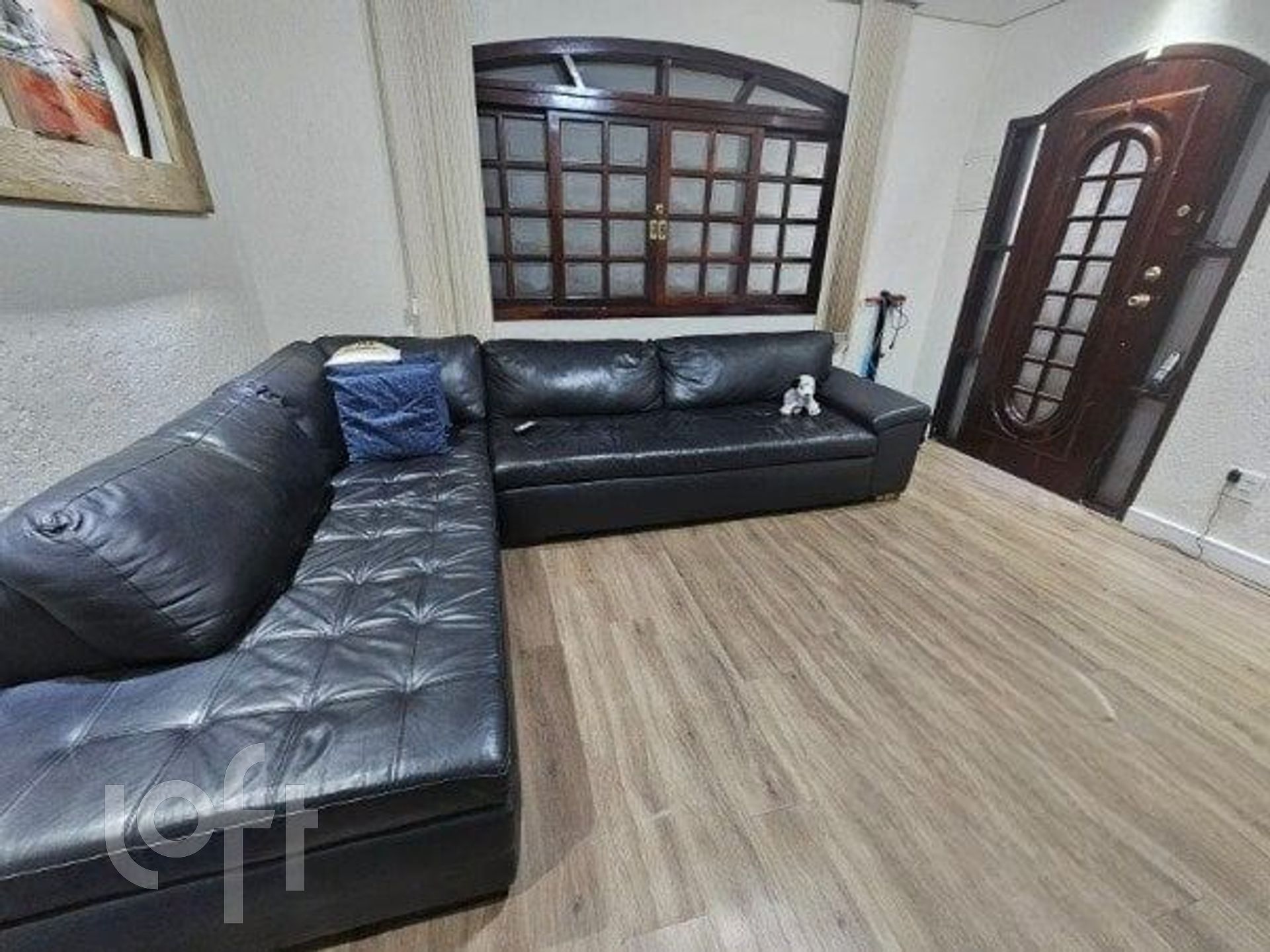 Casa à venda com 3 quartos, 150m² - Foto 1