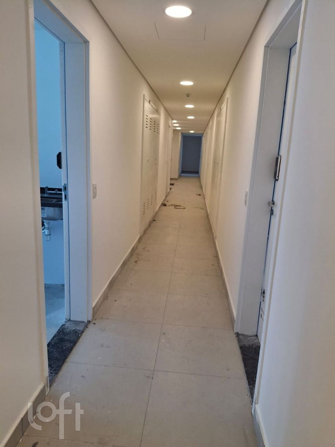 Apartamento à venda com 1 quarto, 34m² - Foto 4