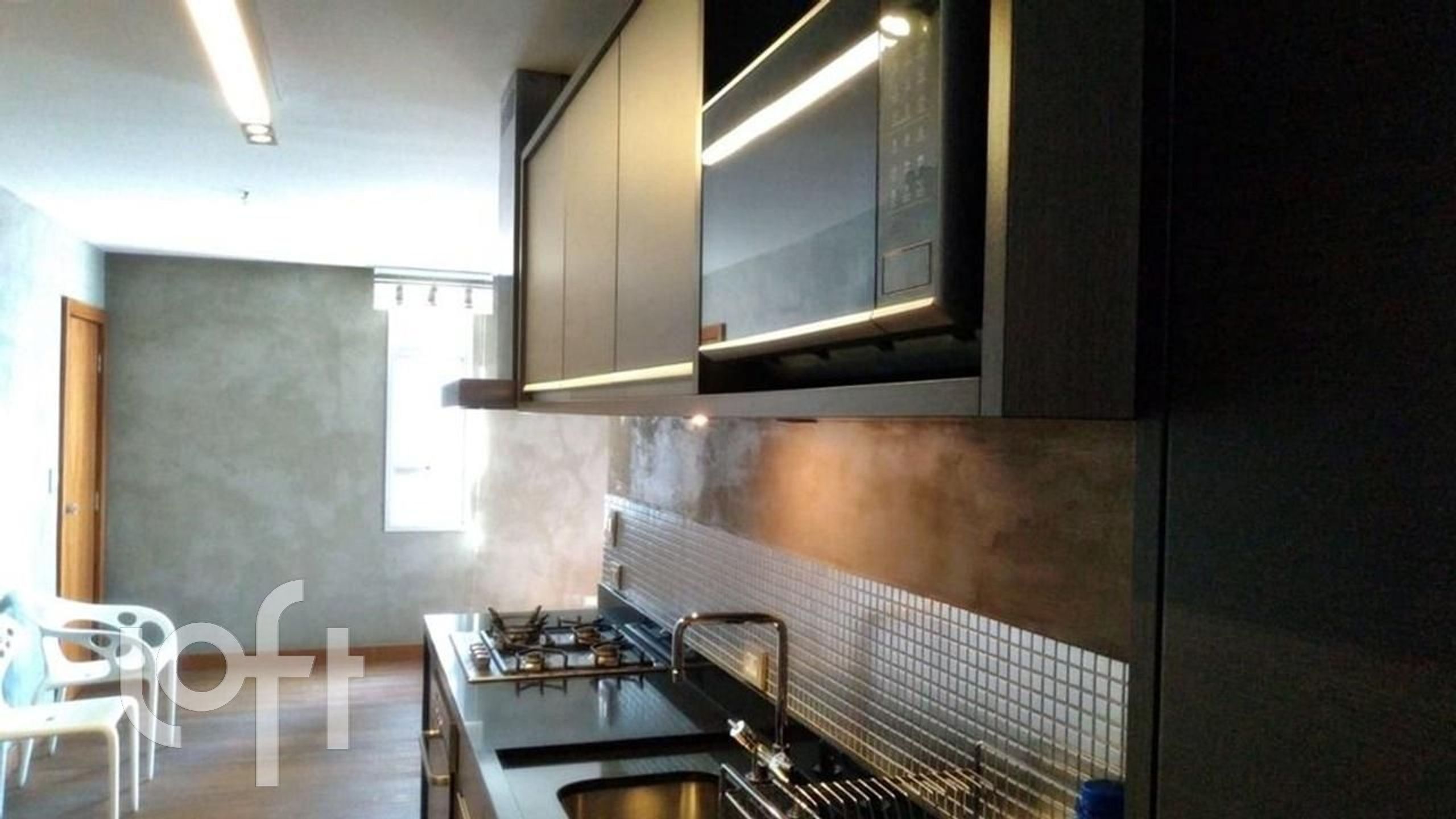 Apartamento à venda com 1 quarto, 83m² - Foto 17