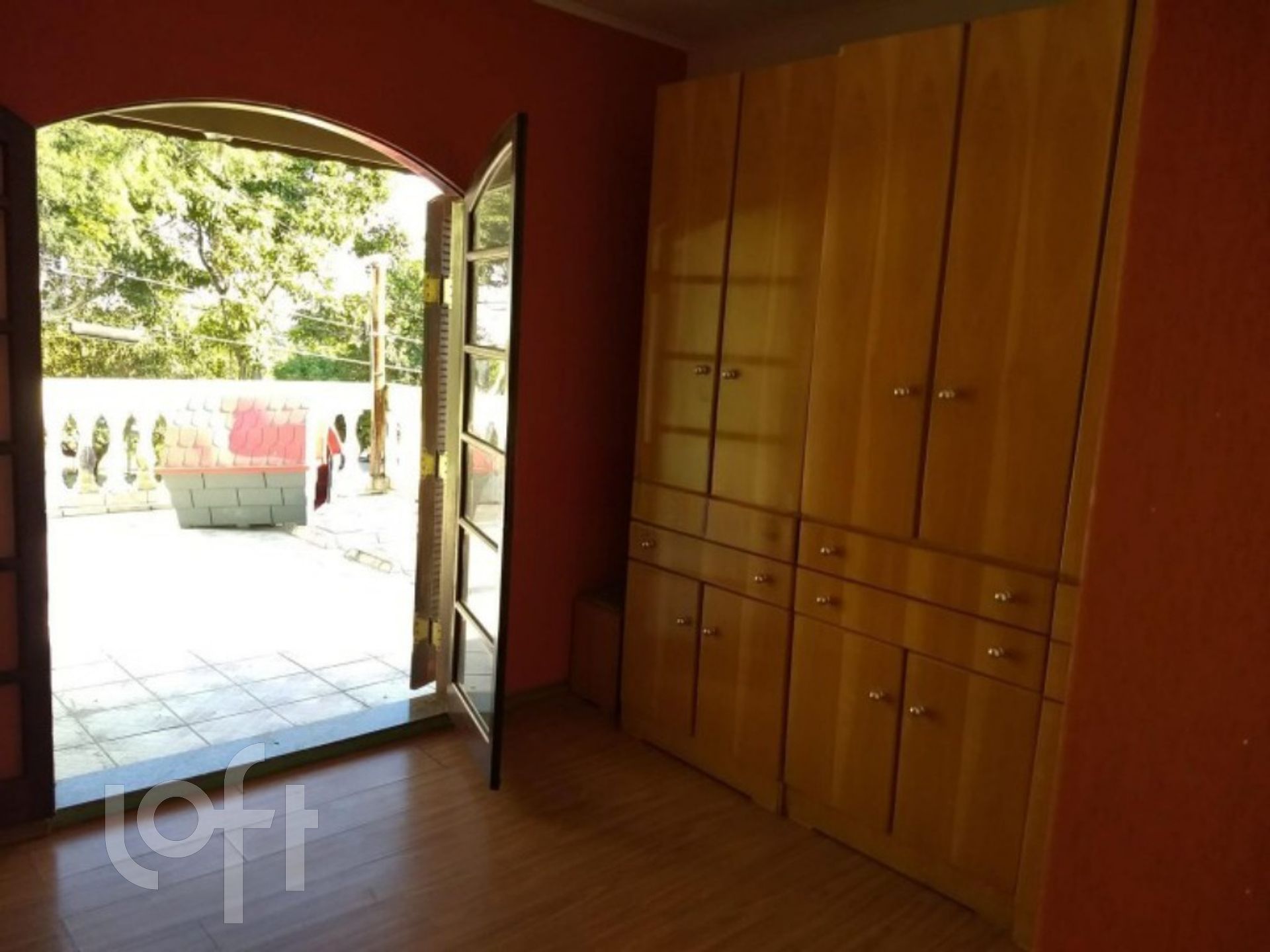 Casa à venda com 3 quartos, 440m² - Foto 3