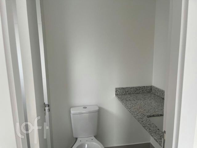 Apartamento com 42m², 1 dormitório, 1 suíte, 1 vaga, Floresta em Porto Alegre