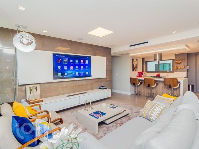 Apartamento com 130m², 3 dormitórios, 1 suíte, 2 vagas, Três Figueiras em Porto Alegre